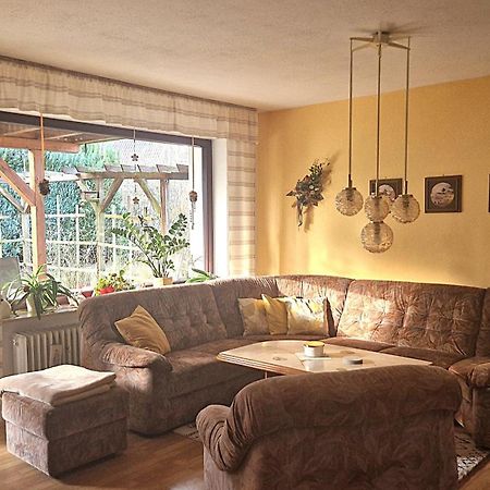 Großzügige Wohnung mit Terrasse und Gartenzugang. Bindlach Exterior foto