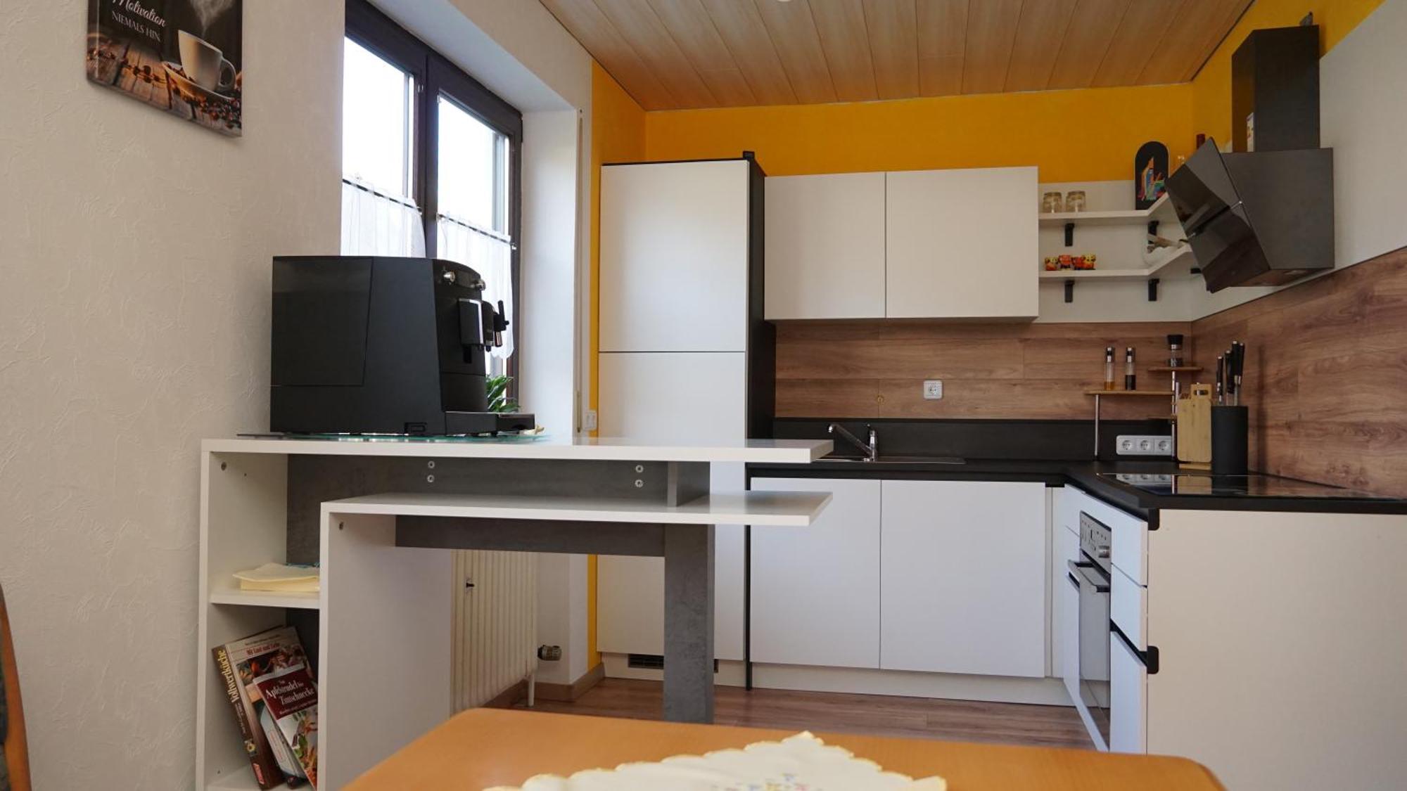 Großzügige Wohnung mit Terrasse und Gartenzugang. Bindlach Exterior foto